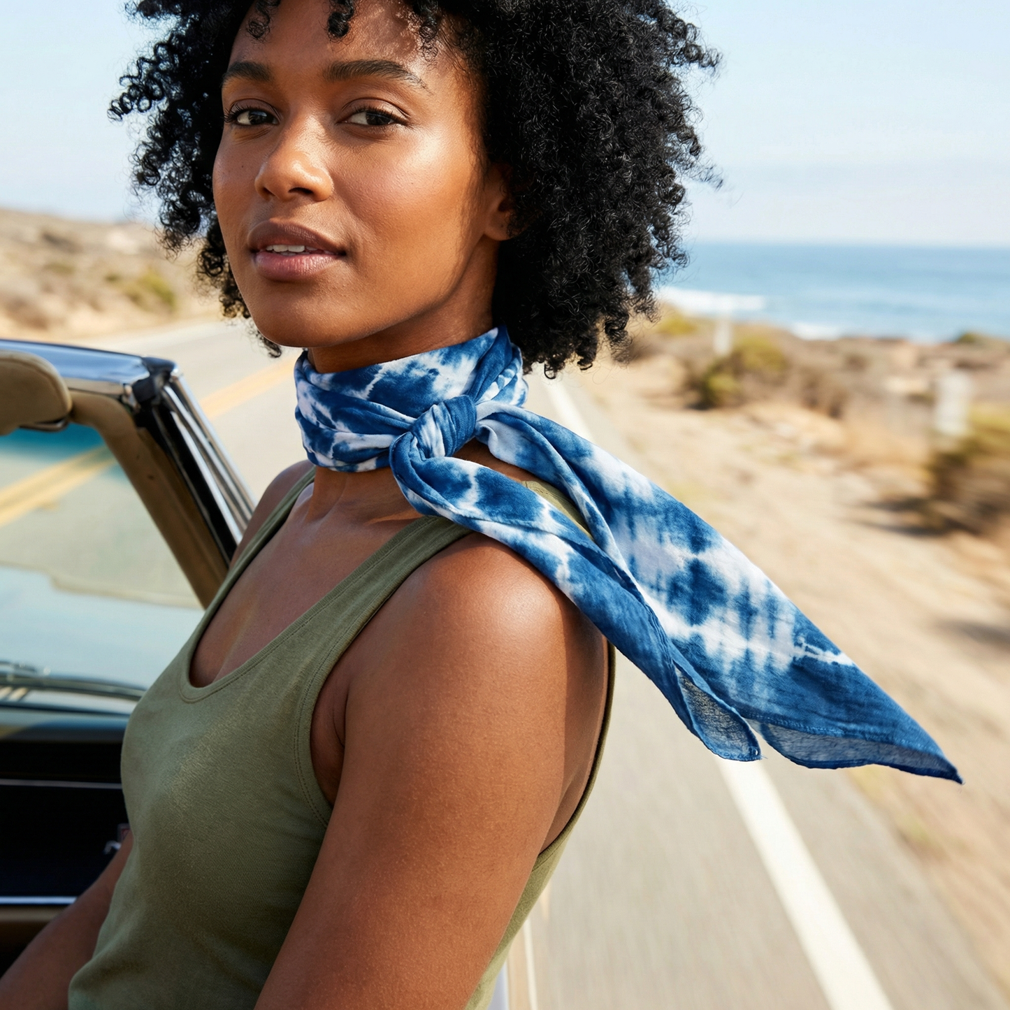 Dali Bai ethnic group handmade plant-dyed indigo triangular headscarf, cotton headscarf, fashion headscarf