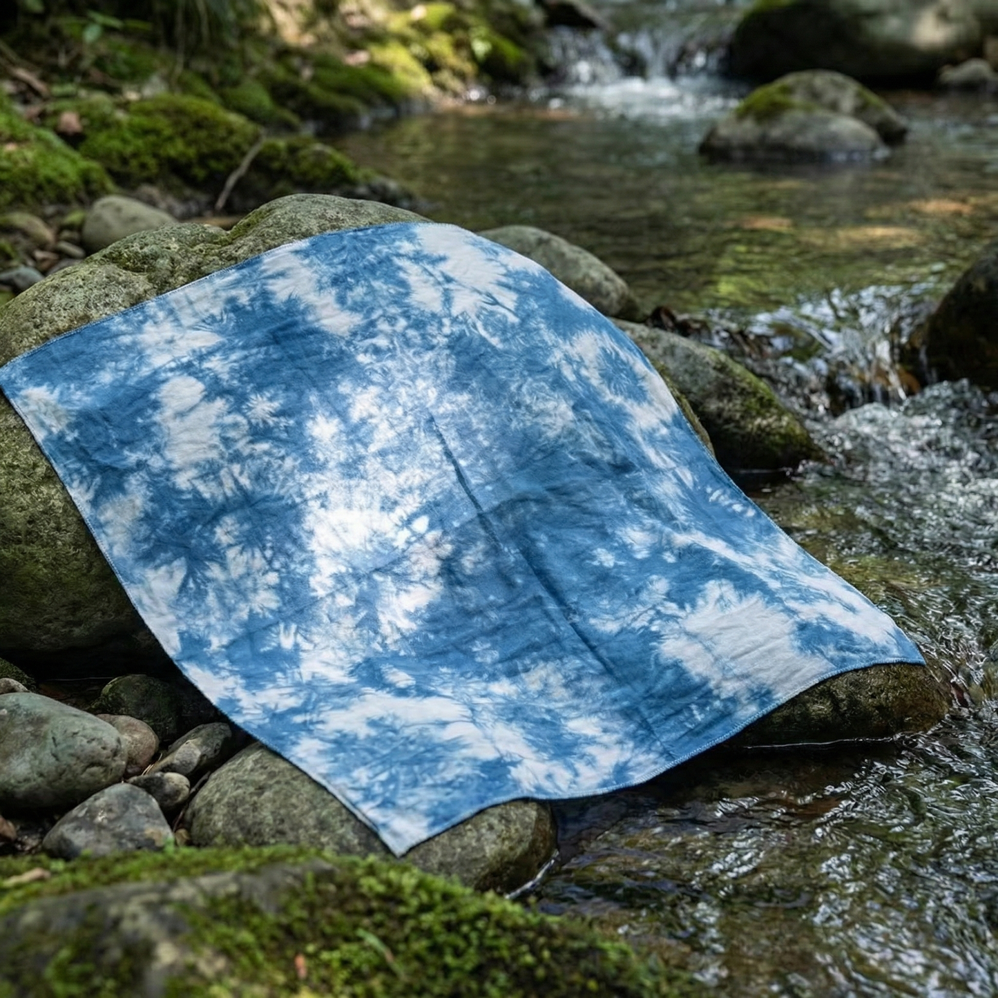 Dali Bai ethnic group handmade plant-dyed indigo triangular headscarf, cotton headscarf, fashion headscarf